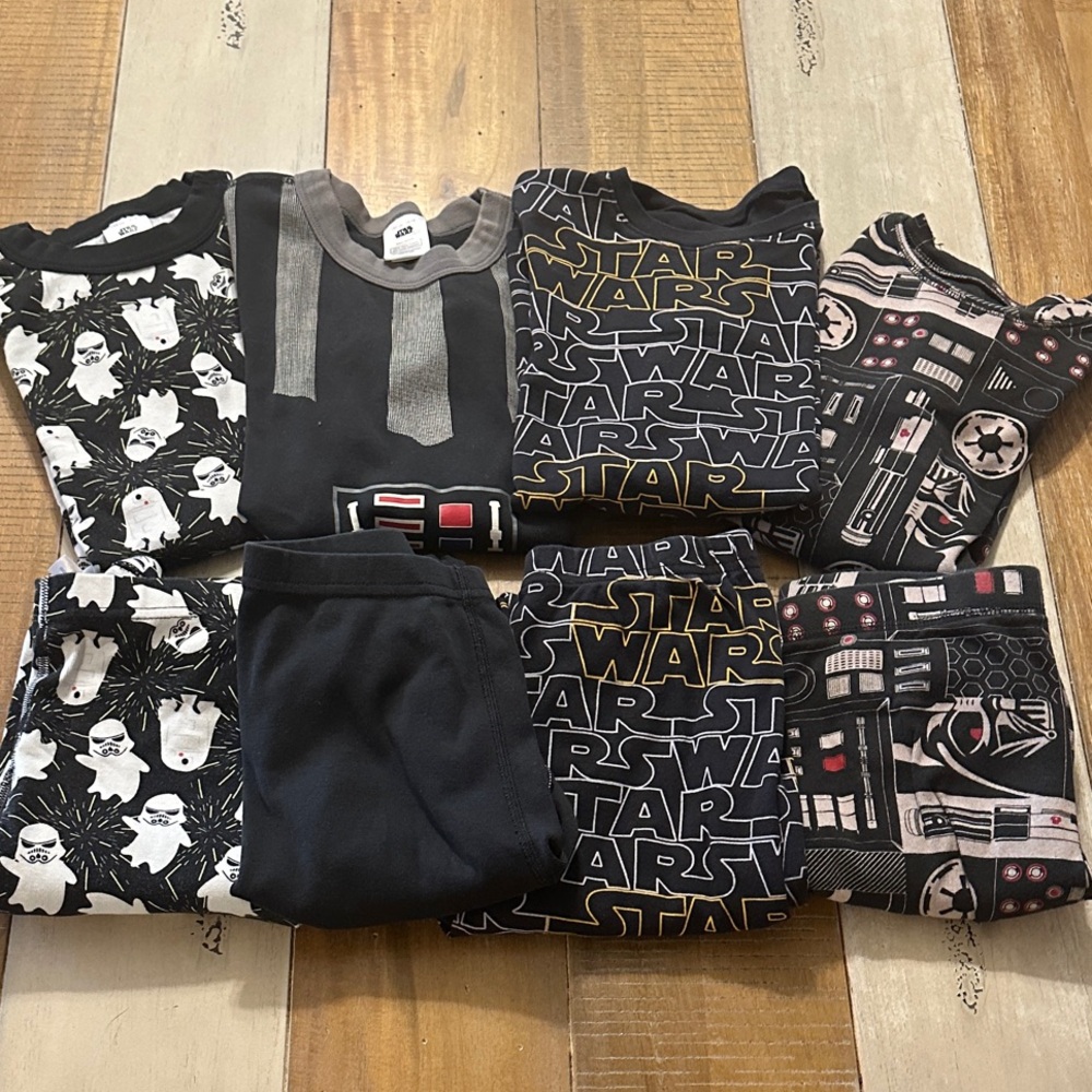Star Wars Kids Pajama Sets (4)